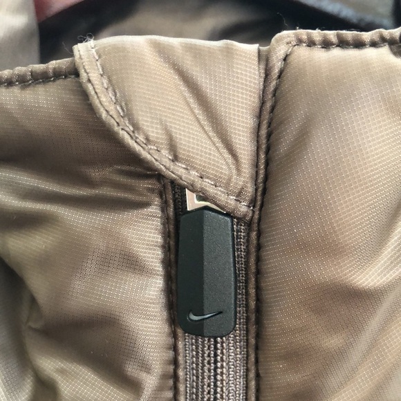 NIKE GOLF WOMEN VEST BROWN SIZE M - Picture 4 of 14